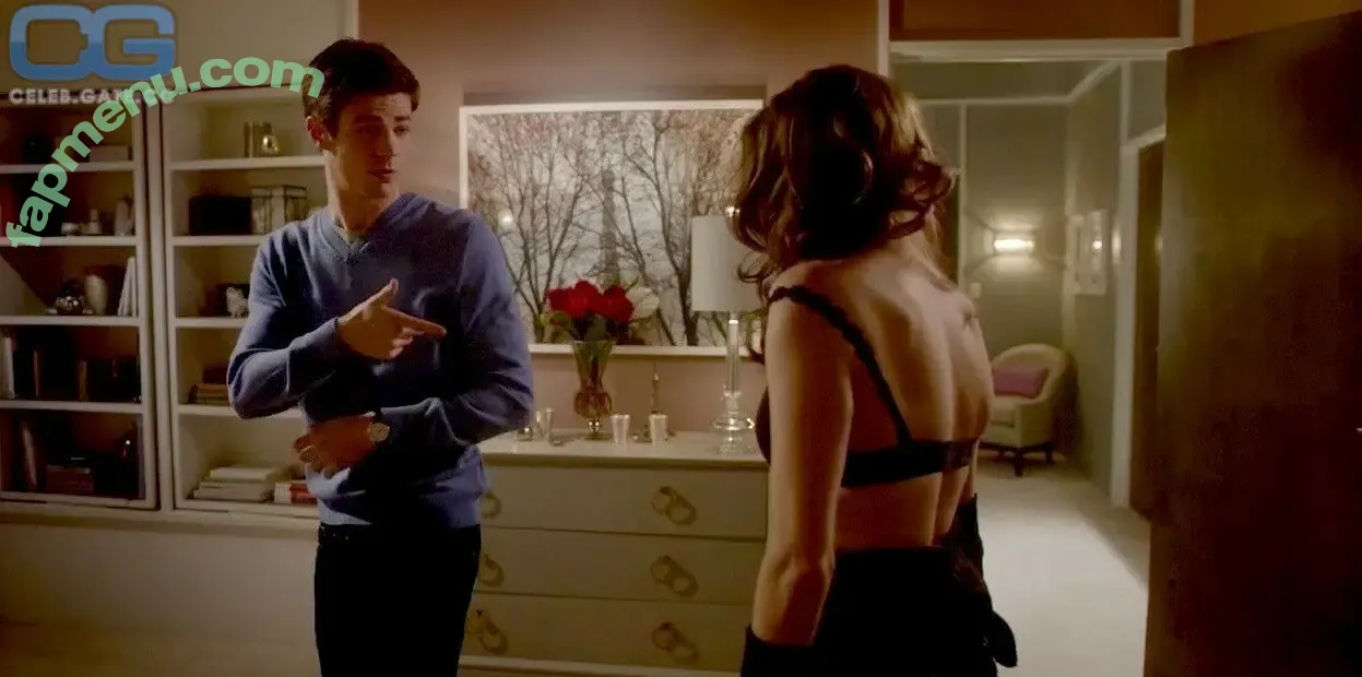 Danielle Panabaker nude photo #0088 (dpanabaker)