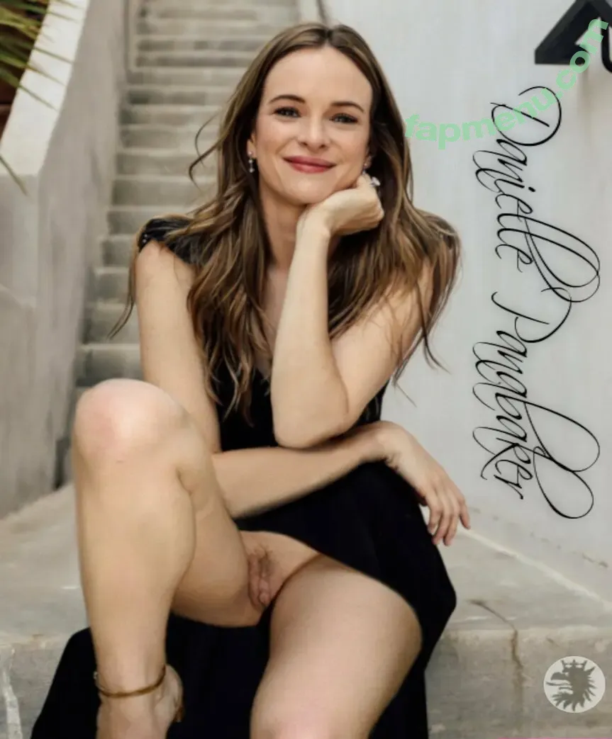 Danielle Panabaker nude photo #0091 (dpanabaker)