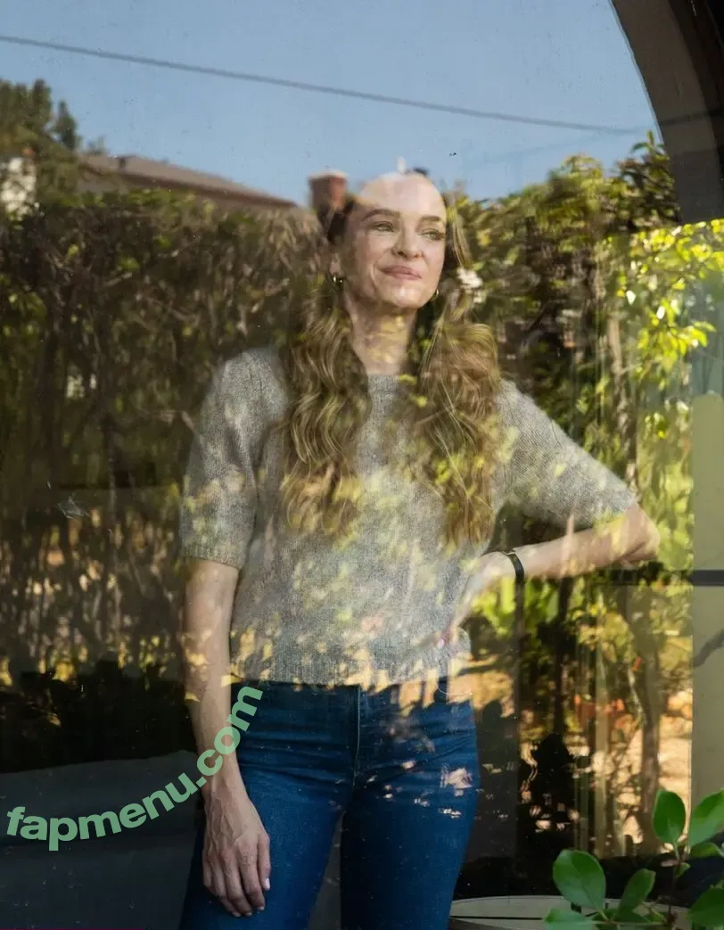 Danielle Panabaker nude photo #0183 (dpanabaker)