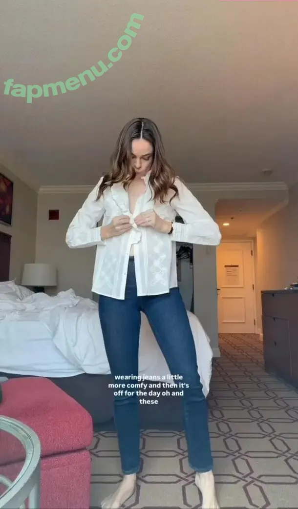 Danielle Panabaker nude photo #0225 (dpanabaker)