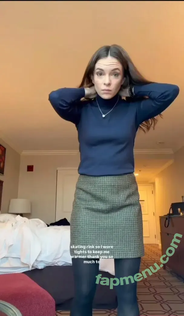 Danielle Panabaker nude photo #0226 (dpanabaker)