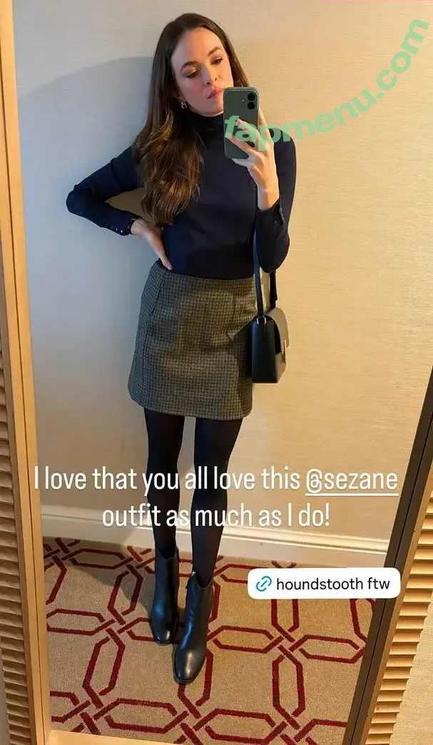 Danielle Panabaker nude photo #0279 (dpanabaker)