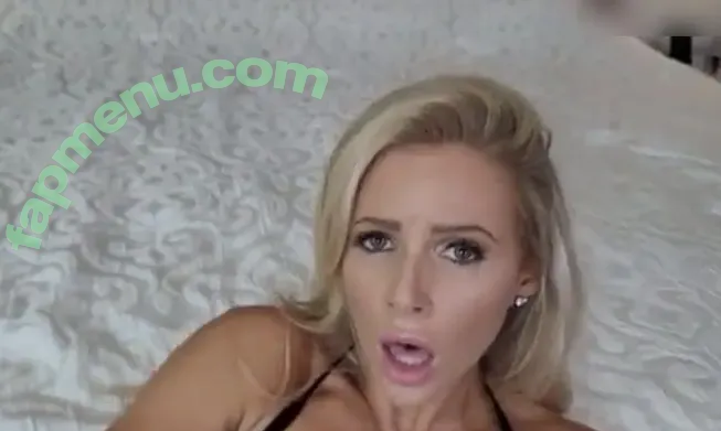 Danielle Renae nude photo #0027 (Huneybaked / huneybakedmelons)