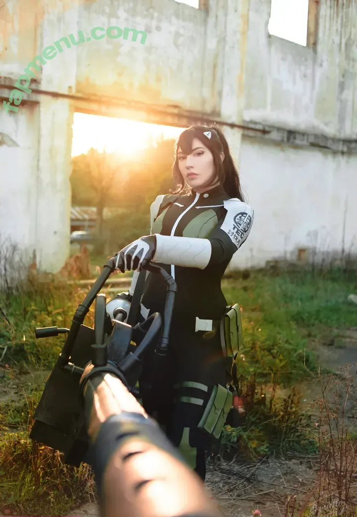 Danielle Vedovelli nude photo #1059 (Danievedo)