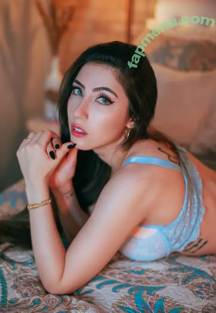 Danielle Vedovelli nude photo #1116 (@Danievedo / danievedo)