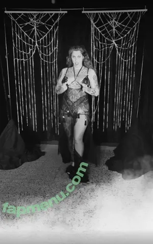 daniellecolby / daniellecolbyamericanpicker nude photo #0116