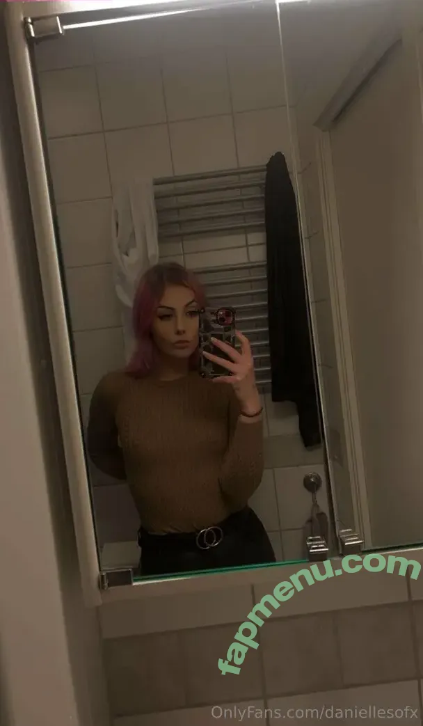 daniellesofx nude photo #0001 (daniellef0x)