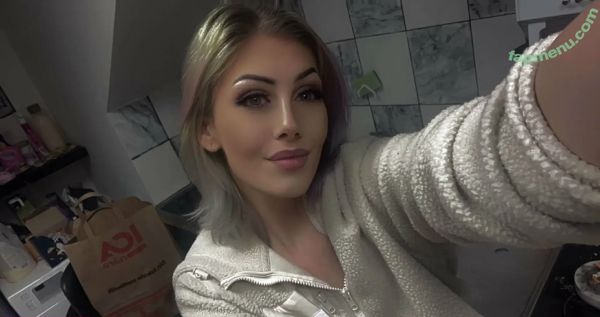daniellesofx nude photo #0002 (daniellef0x)
