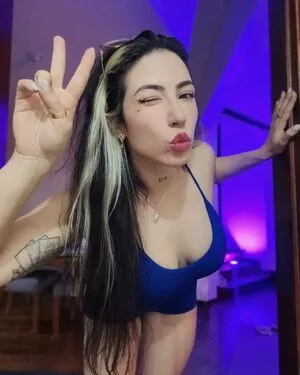 Danievedo / Danielle Vedovelli nude photo #1091