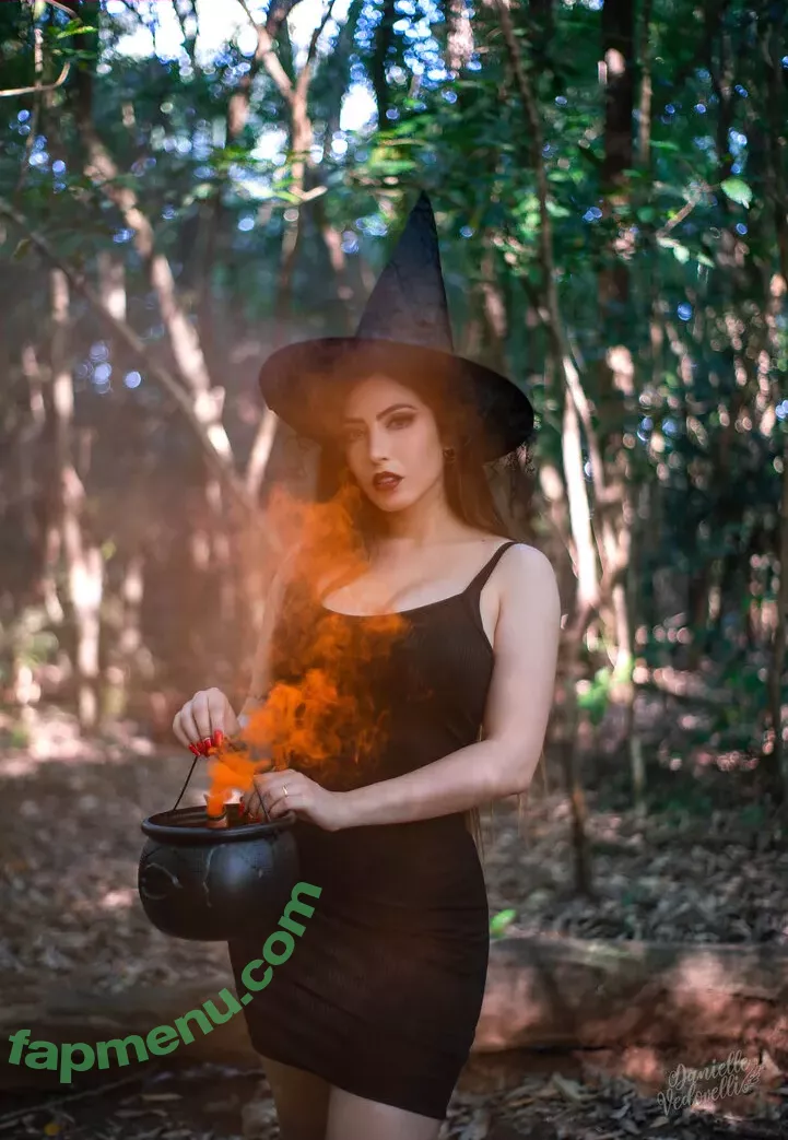 Danievedo nude photo #1039 (Danielle Vedovelli)