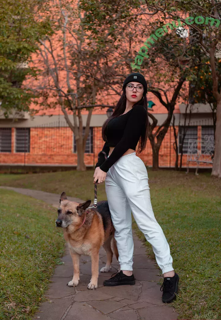 Danievedo nude photo #1065 (Danielle Vedovelli)