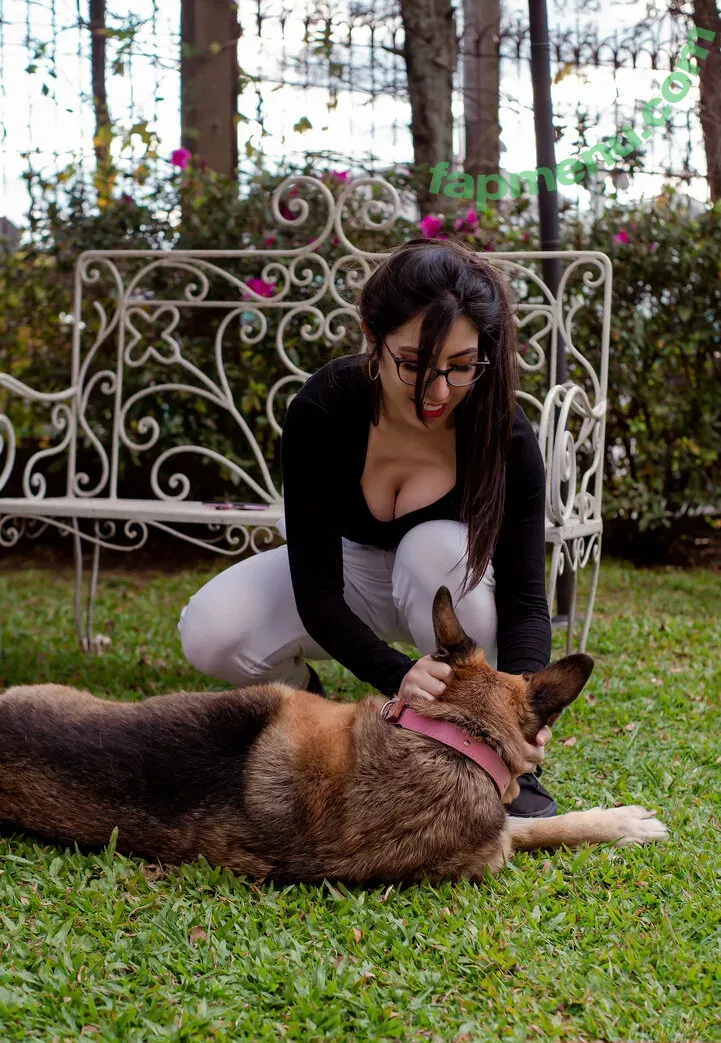 Danievedo nude photo #1066 (Danielle Vedovelli)