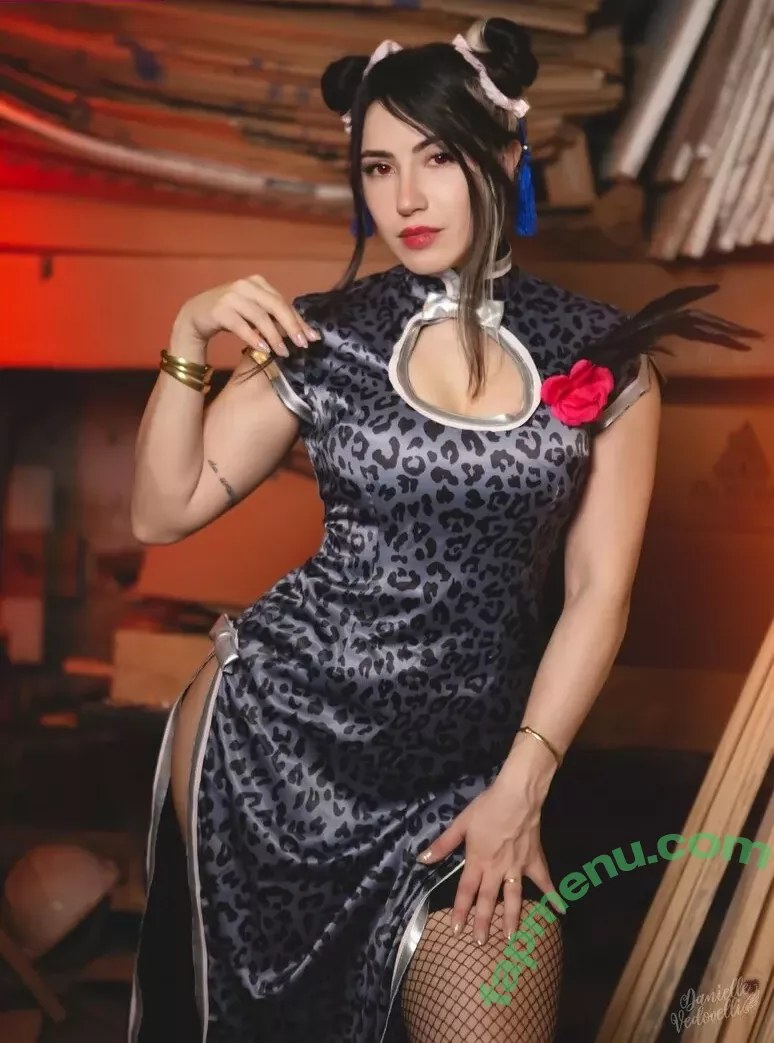 Danievedo nude photo #1119 (Danielle Vedovelli)