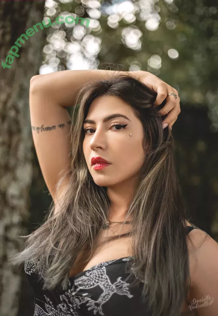 Danievedo nude photo #1147 (Danielle Vedovelli)