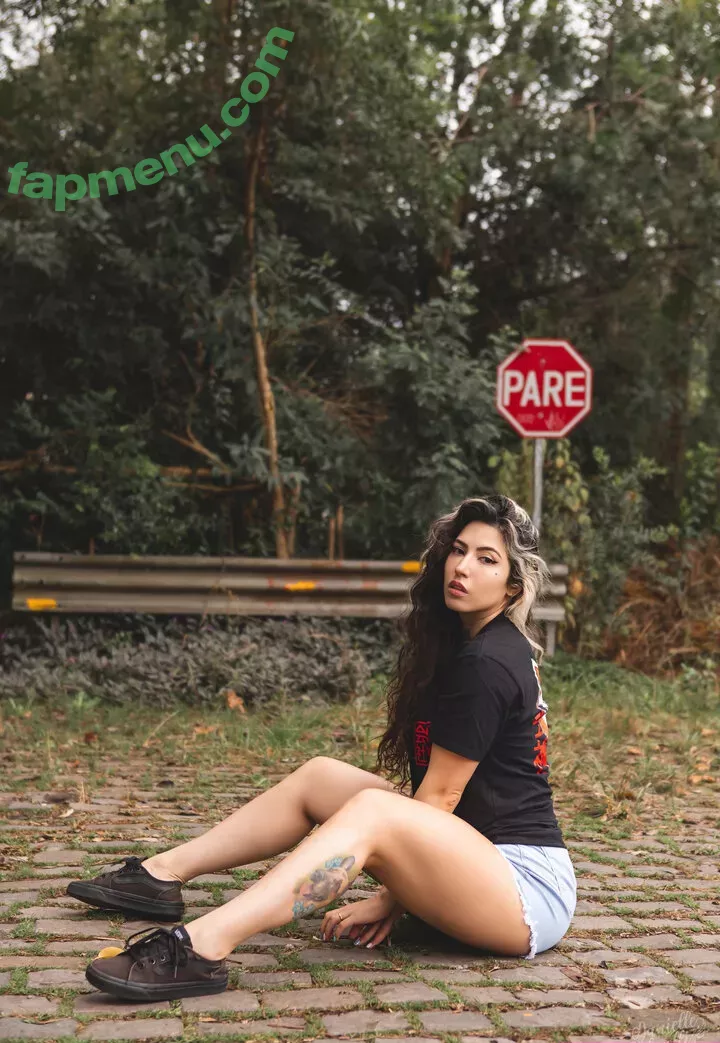 Danievedo nude photo #1278 (Danielle Vedovelli)