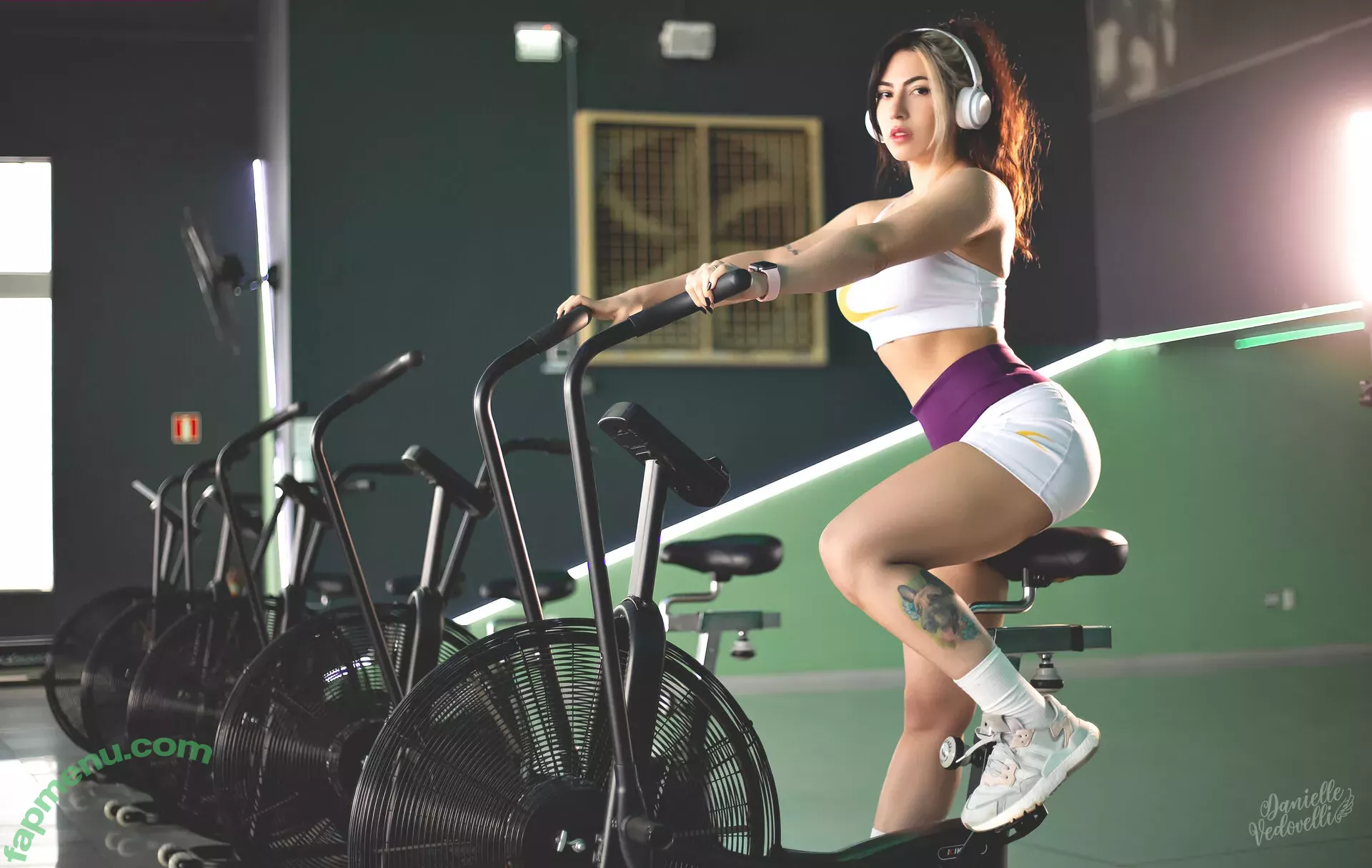 Danievedo nude photo #1297 (Danielle Vedovelli)