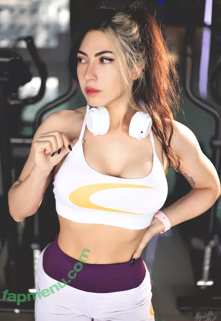 Danievedo nude photo #1317 (Danielle Vedovelli)