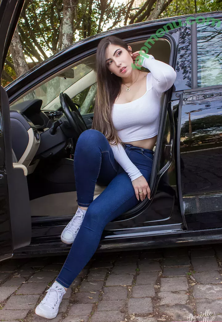 Danievedo nude photo #1360 (Danielle Vedovelli)