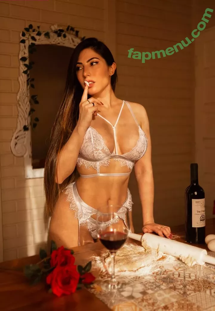 Danievedo nude photo #1376 (Danielle Vedovelli)