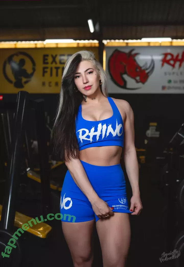 Danievedo nude photo #1428 (Danielle Vedovelli)