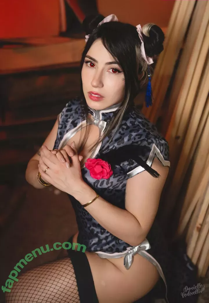 Danievedo nude photo #1465 (Danielle Vedovelli)