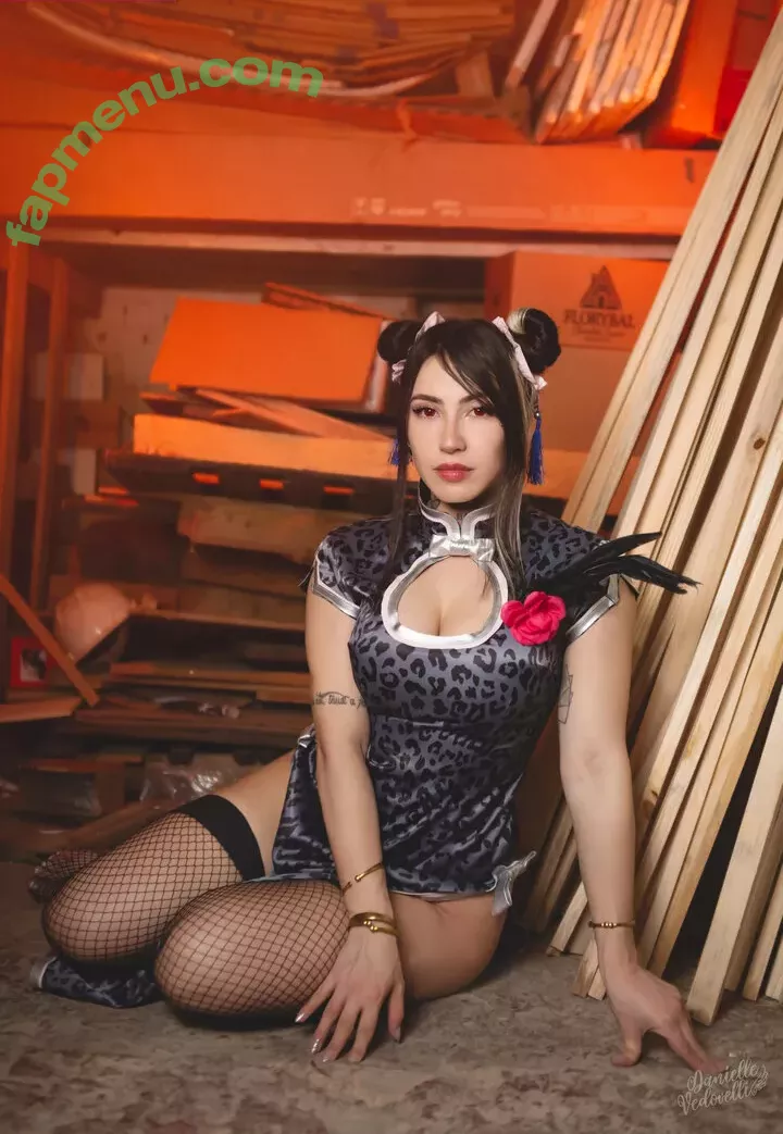 Danievedo nude photo #1477 (Danielle Vedovelli)