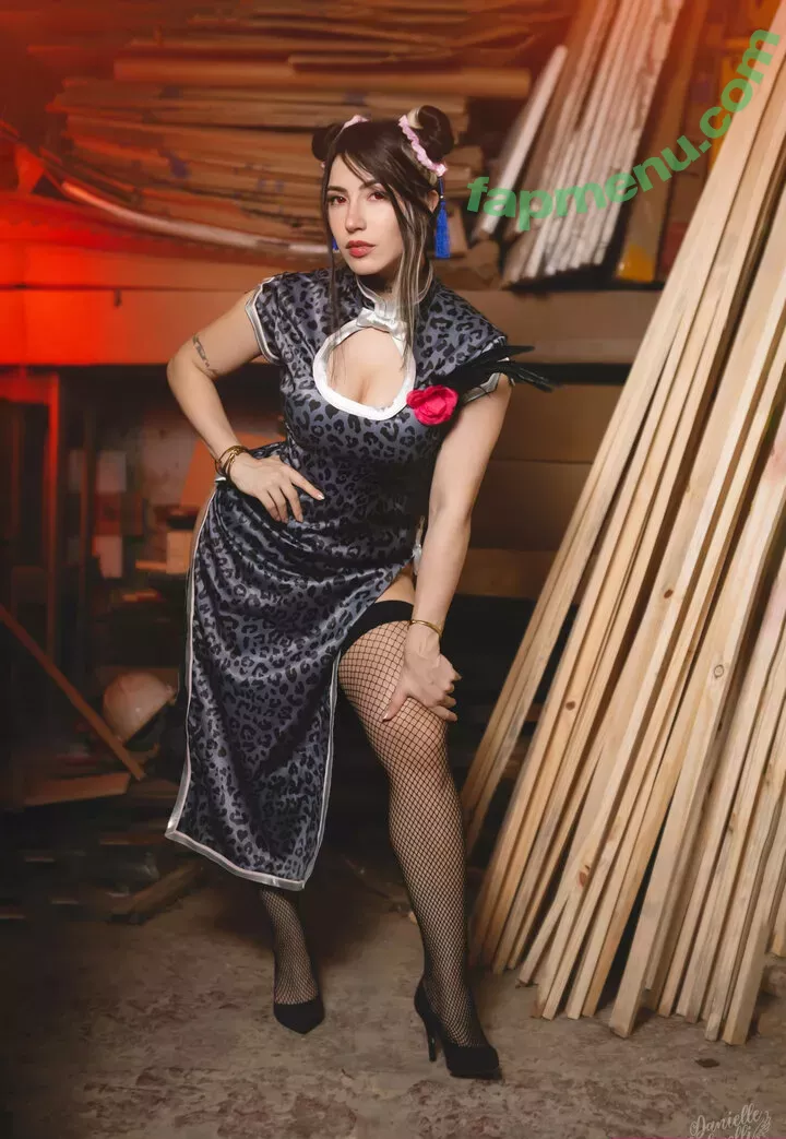 Danievedo nude photo #1481 (Danielle Vedovelli)