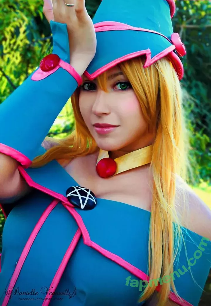 Danievedo nude photo #1527 (Danielle Vedovelli)