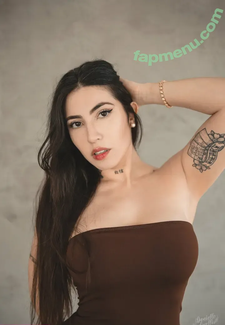 Danievedo nude photo #2782 (Danielle Vedovelli)