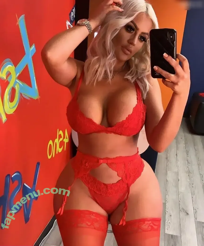 Danii Banks nude photo #0078 (danii.banks / daniibanks / daniibanks_)