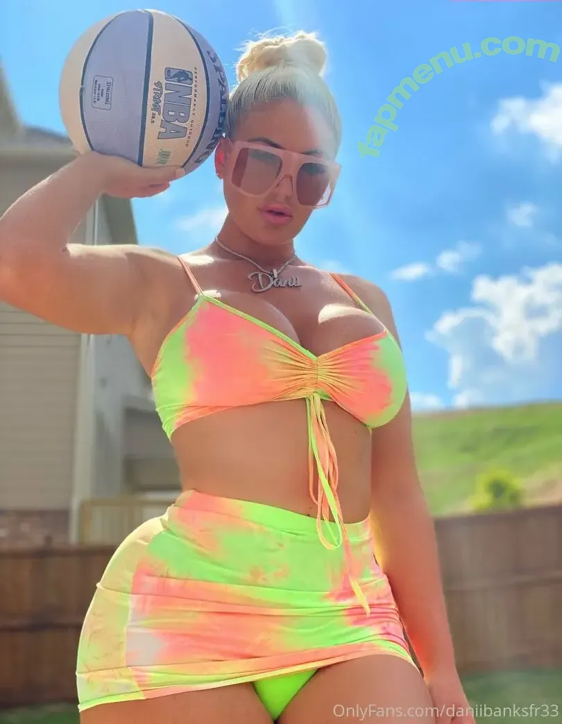 Danii Banks nude photo #0211 (danii.banks / daniibanks / daniibanks_)
