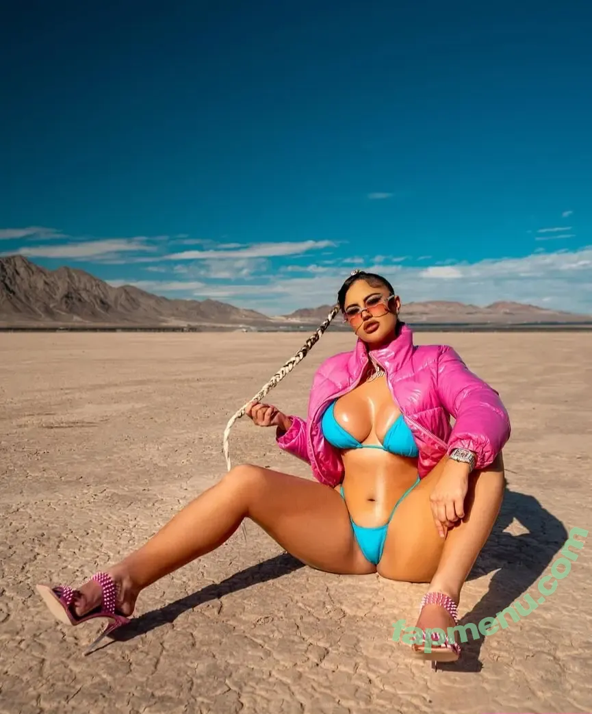 Danii Banks nude photo #0399 (danii.banks / daniibanks / daniibanks_)