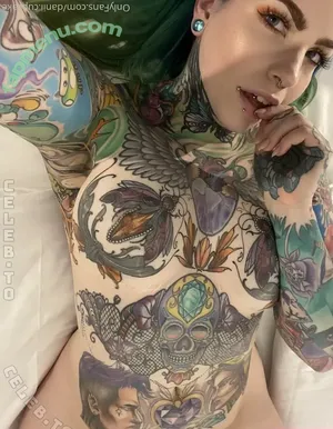 Danii.Cupcake nude photo #0172