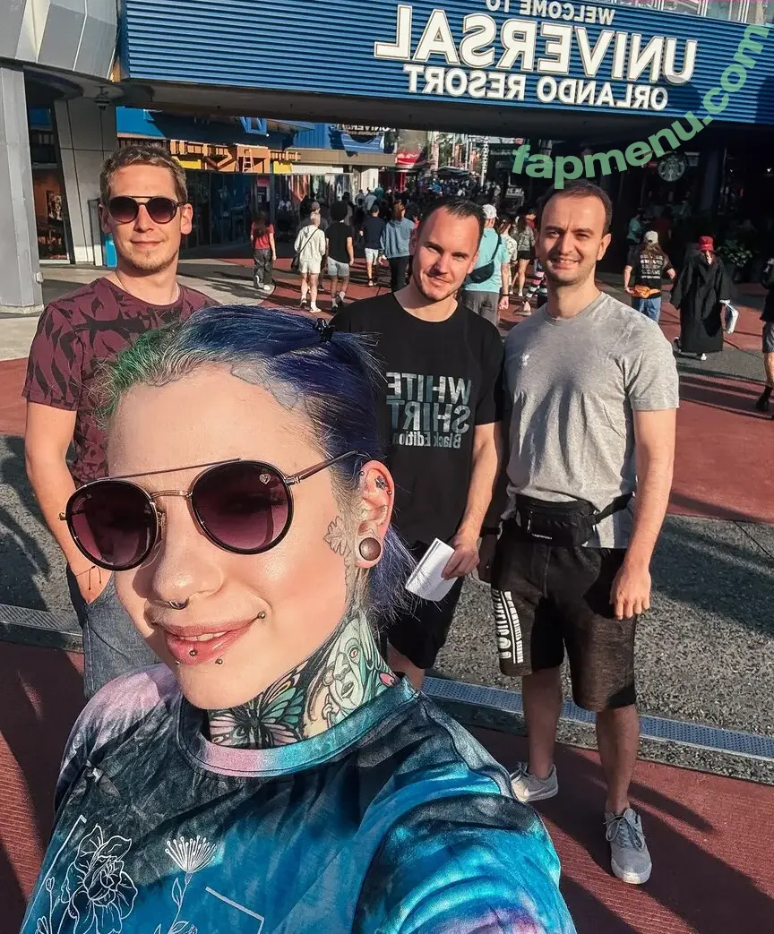 Danii.Cupcake nude photo #0078 (Ms.Morningxstar)