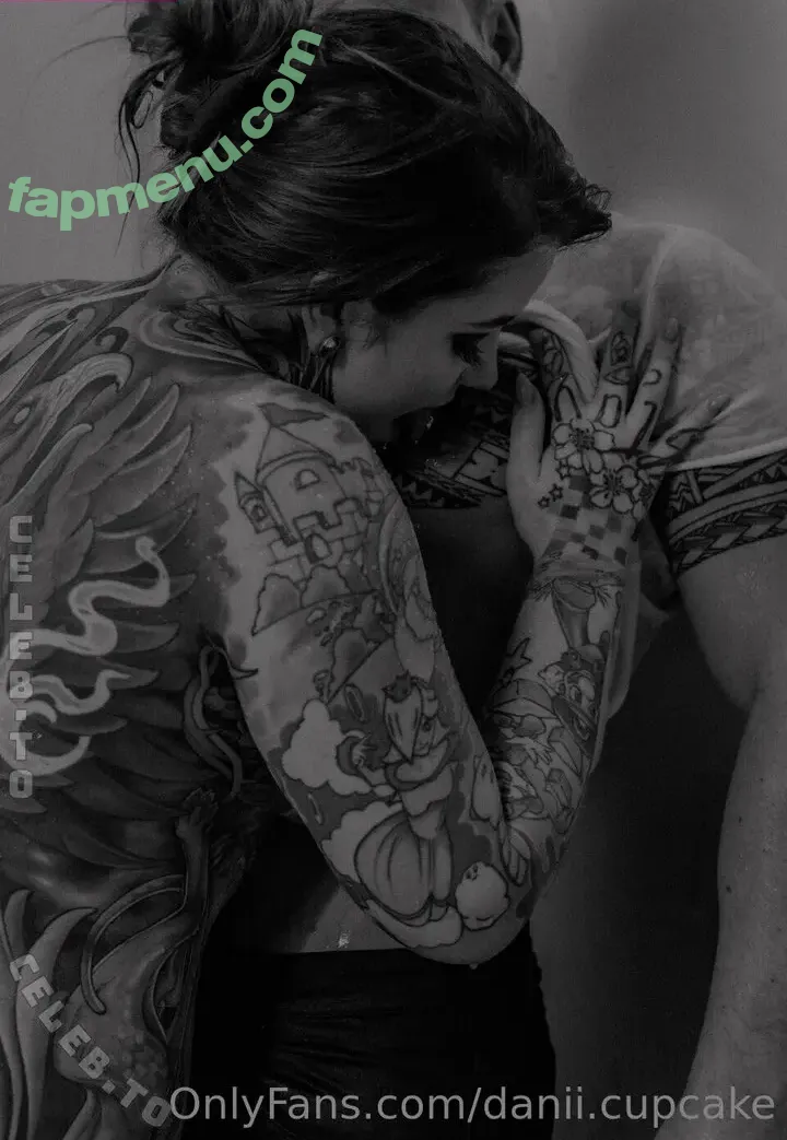 Danii.Cupcake nude photo #0168 (Danii.Cupcake)