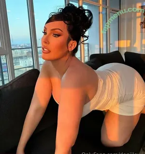daniilexii / daniiellealexis nude photo #0007
