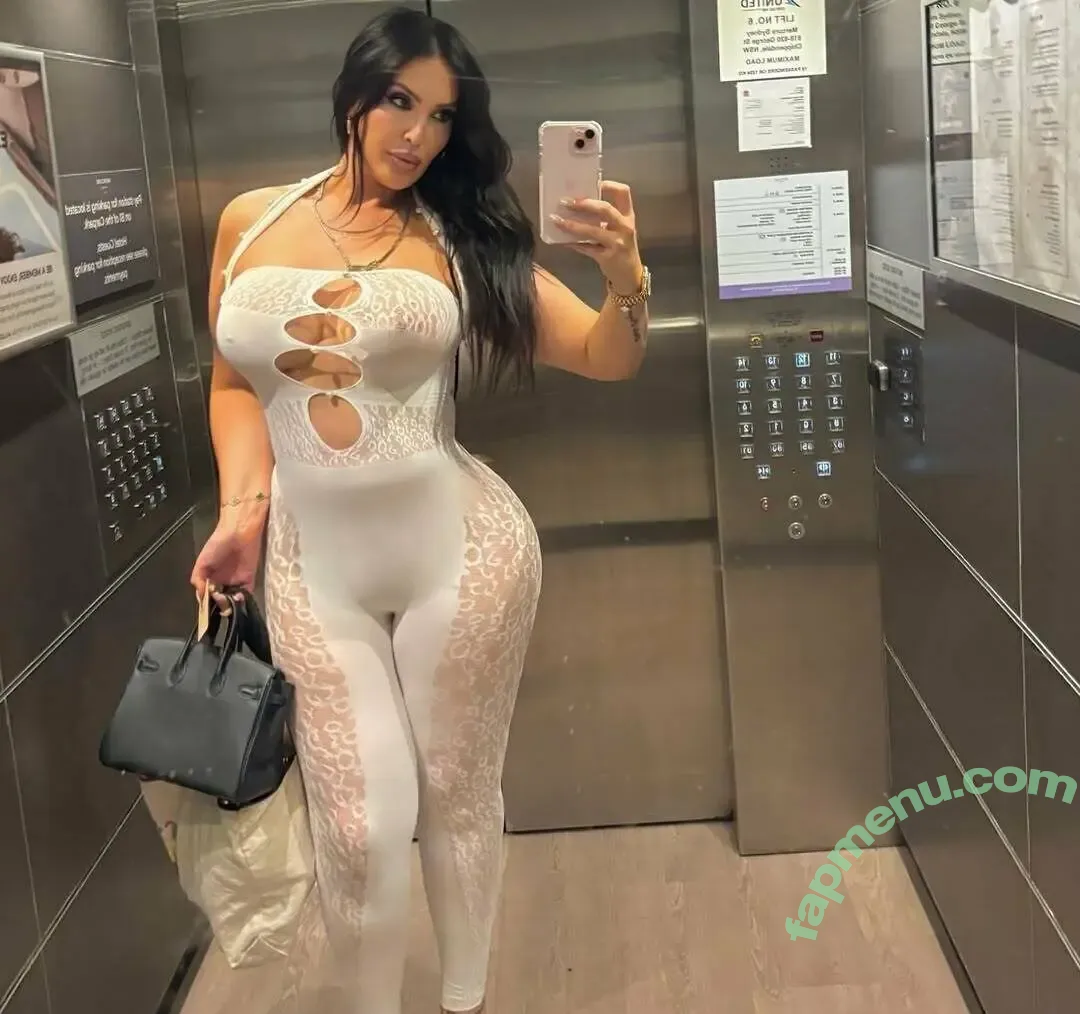 daniilexii nude photo #0003 (daniiellealexis)