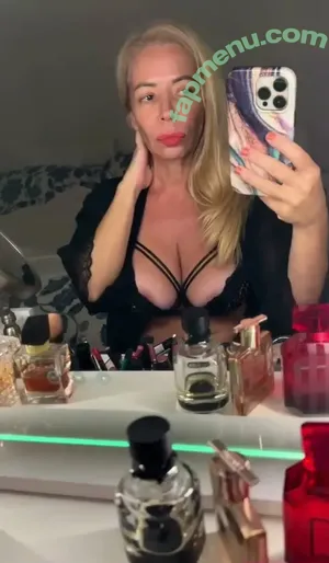  nude photo #0003
