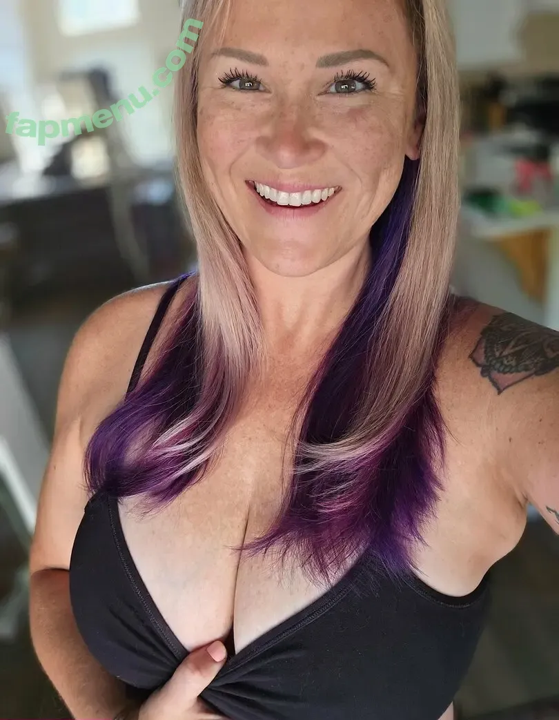danikajones420 nude photo #0033 (danikaj92)