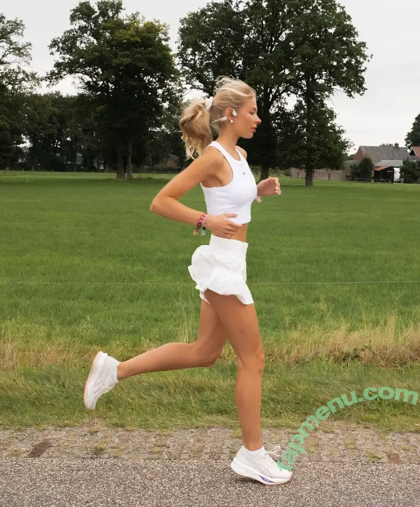 Danique Hosmar nude photo #0140 (danique.hosmar)