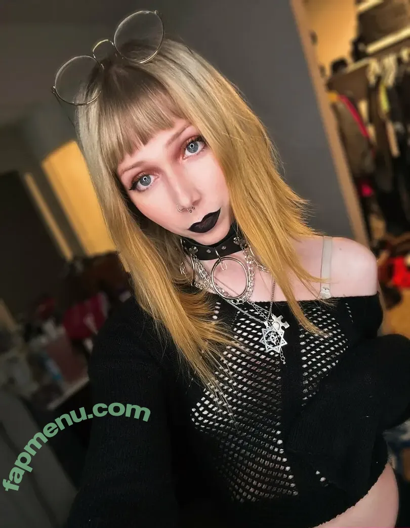 danisophiaxxx nude photo #0045 (danisophia.official)