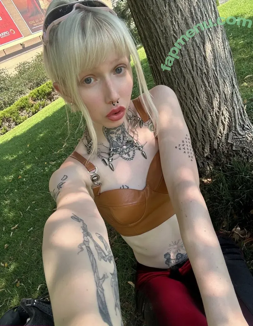 danisophiaxxx nude photo #0097 (danisophia.official)