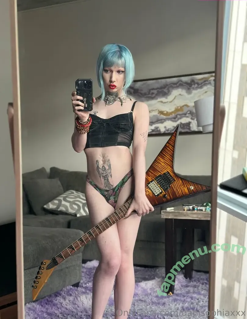 danisophiaxxx nude photo #0102 (danisophia.official)