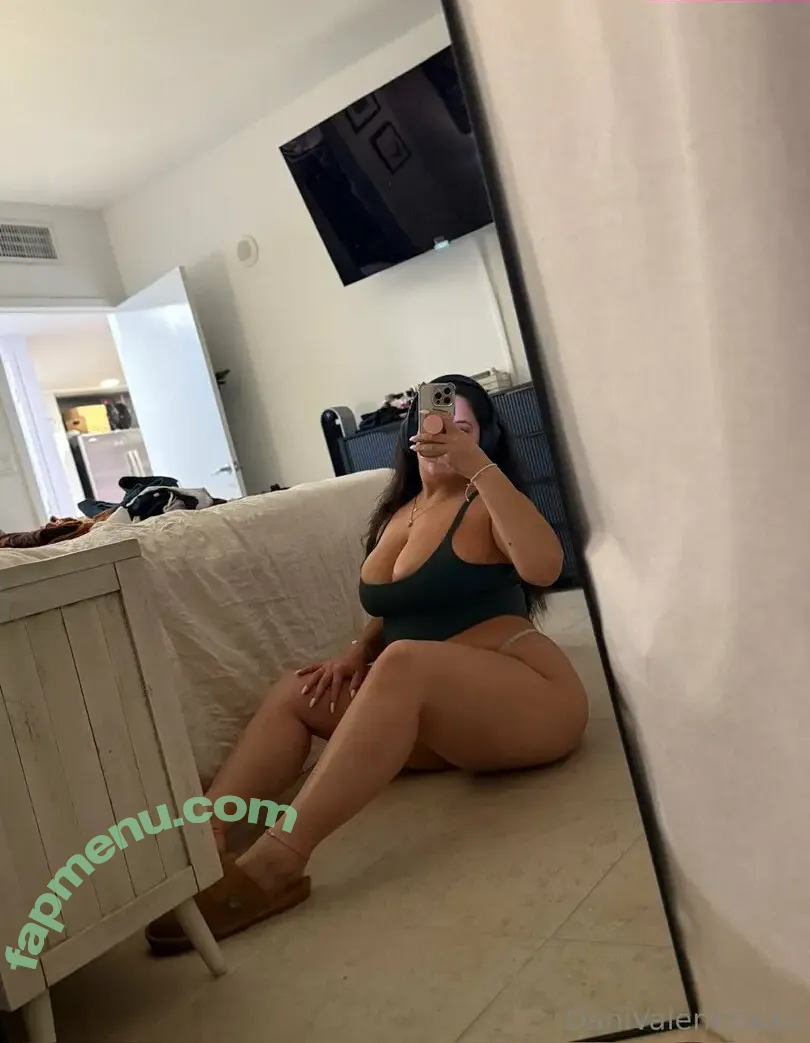 danivalentinaxo nude photo #0051 (danivalentine_x)