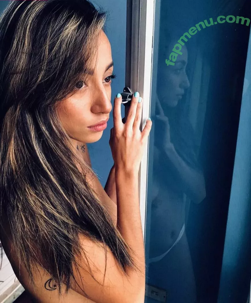 Daniworld nude photo #0030 (danielaescalonap / daniescalonap)