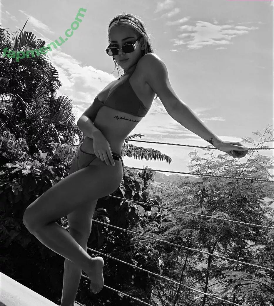 Danna Paola nude photo #0126 (danna / dannapaolaruiz)