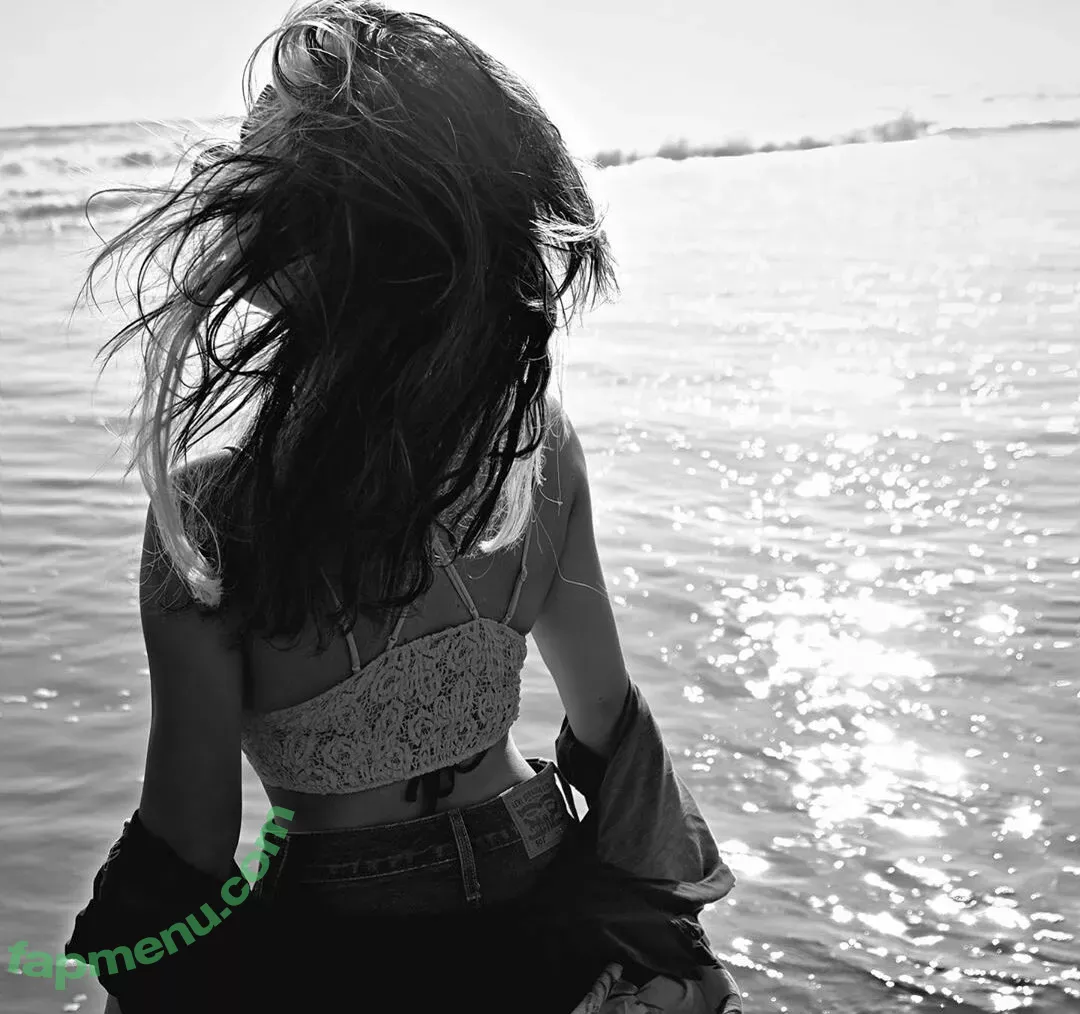 Danna Paola nude photo #0128 (danna / dannapaolaruiz)