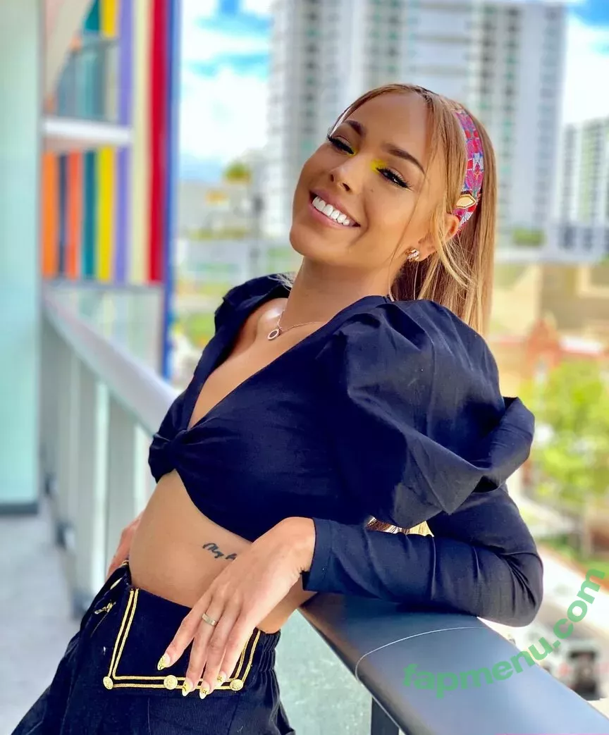 Danna Paola nude photo #0132 (danna / dannapaolaruiz)