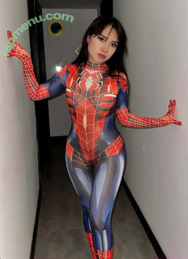 Danna Vallejo nude photo #0012 (Danna Vallejo)