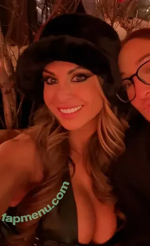 Danni Ellexo / Harley Cameron Brand Army / danni_ellexo / meh_danni nude photo #0482